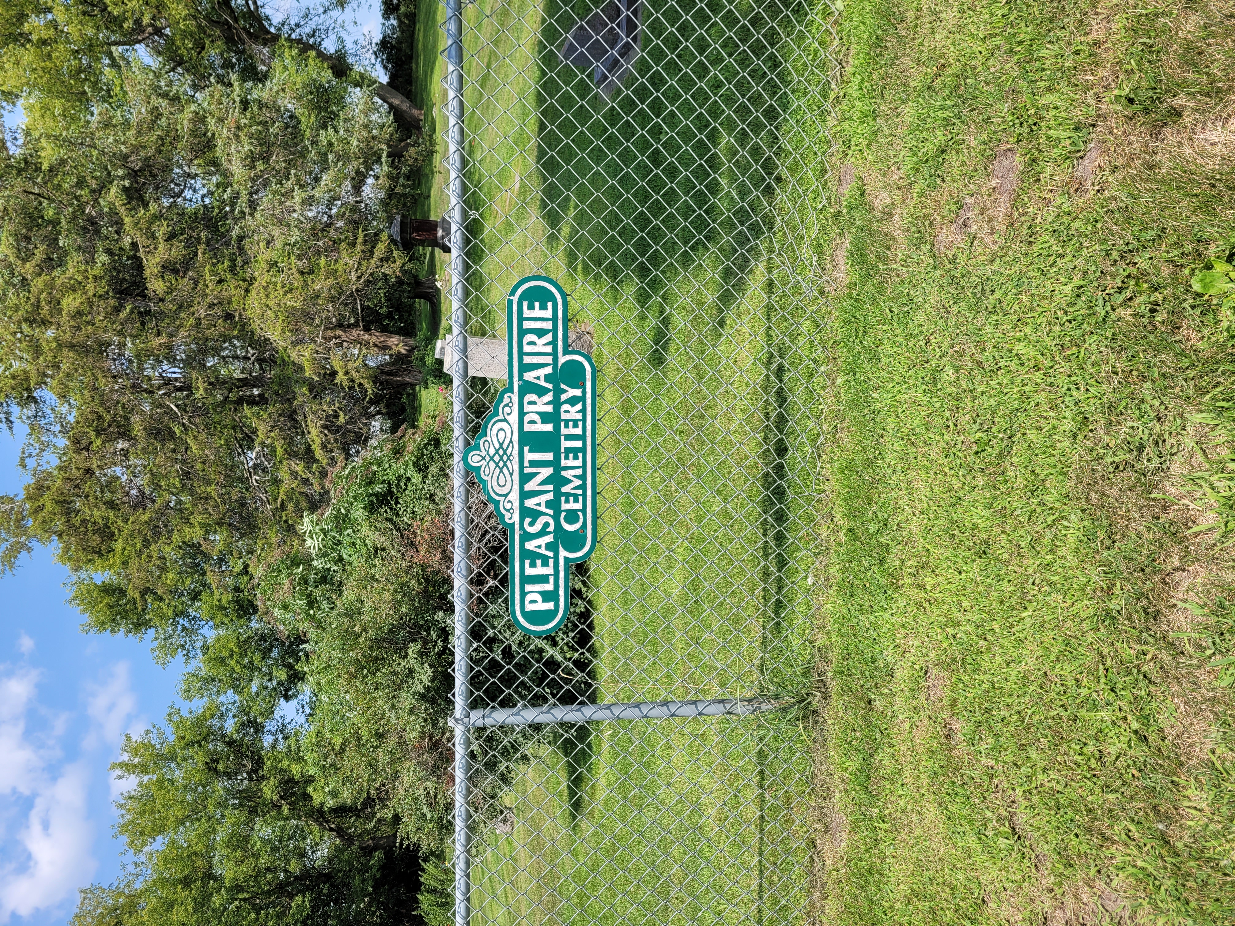 Pleasant Prairie Cemetery entrance