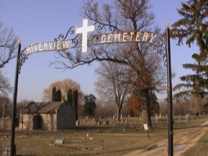 Riverview Cemetery entrance